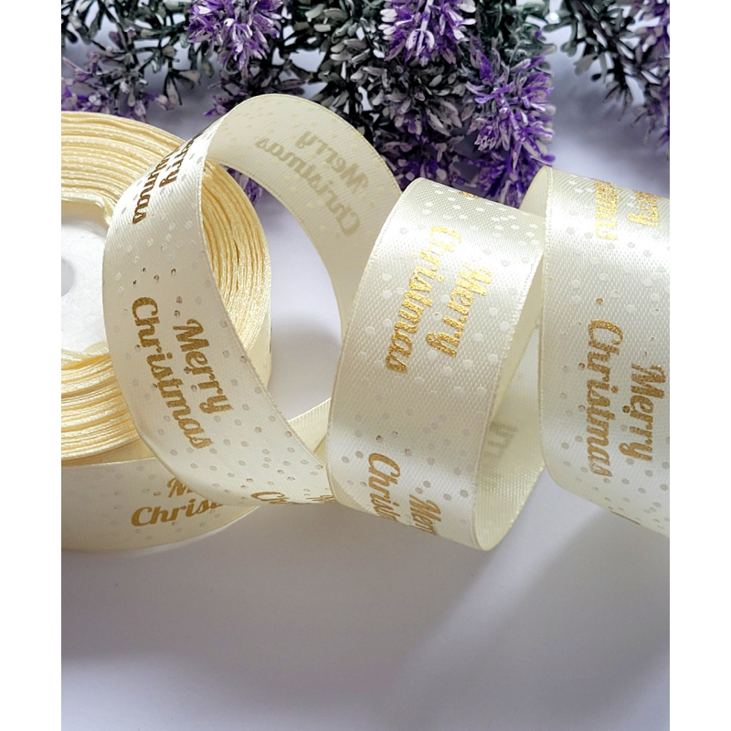 Стрічка атлас 2,5см Merry Christmas молочний Стрічка атлас 2,5см Merry Christmas молочний